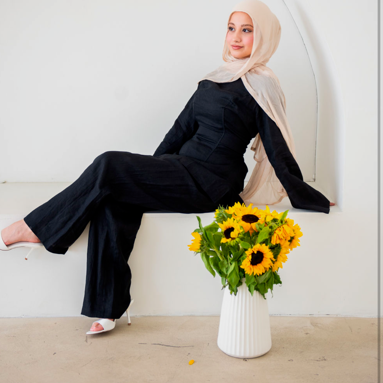DAINTY LINEN PANT-BLACK